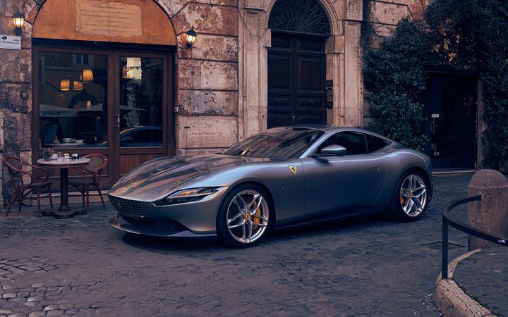 12zbwiz2020ferrariroma3840x2160.jpg (4000x2500)