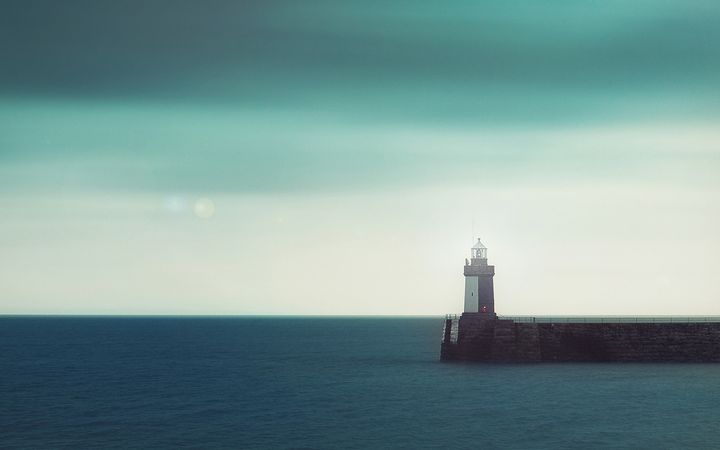 lighthouse1920x1080.jpg (1728x1080)
