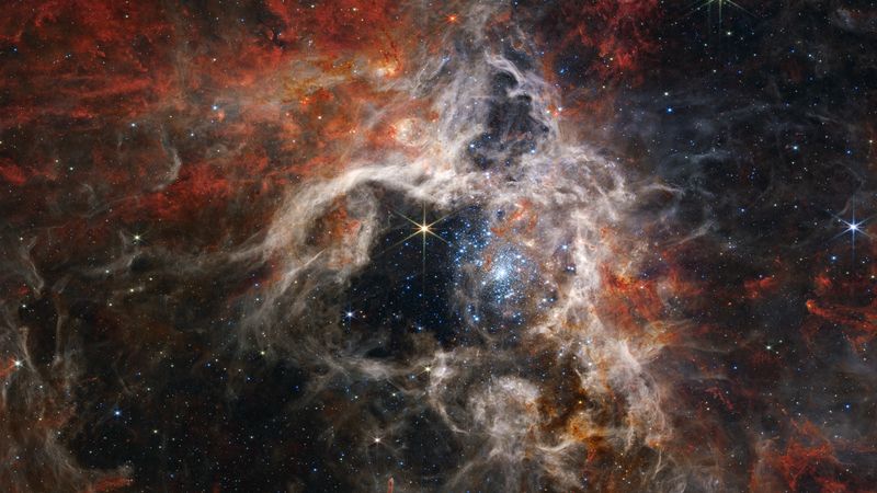 stsci01ga76q01d09hfev174svmqdmv.png (4000x2250)